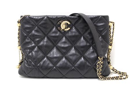 chanel hobo bag with chain